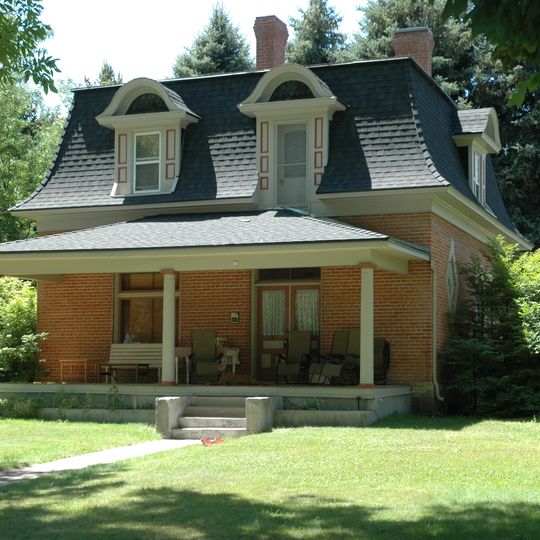 George Bradshaw House and Joshua Salisbury/George Bradshaw Barn