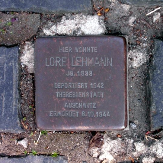 Stolperstein en memoria de Lore Lehmann