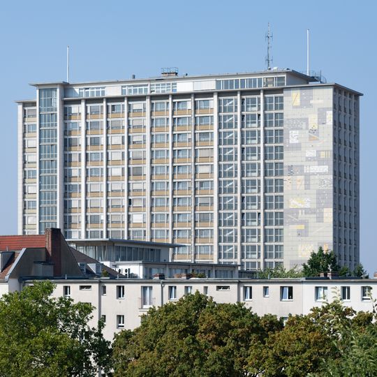 Verwaltungsgebäude Württembergische Straße 6