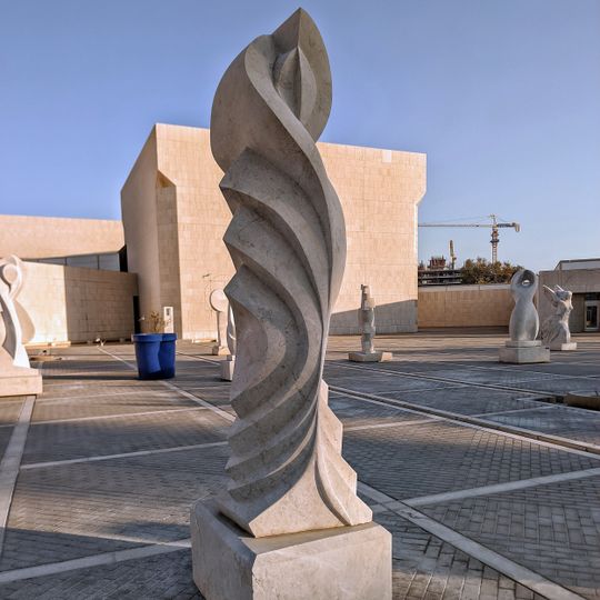 Work of art, sculpture