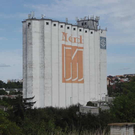 Silo Řeporyje