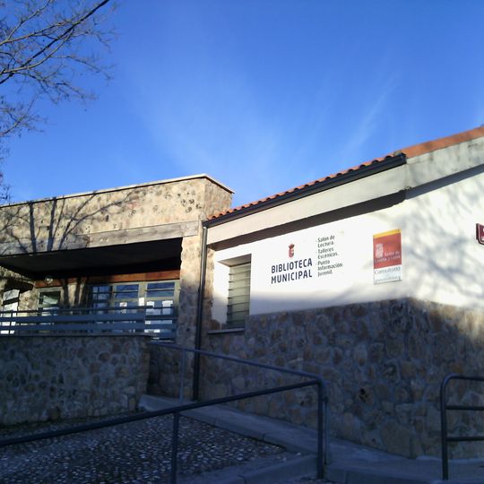 Trescasas Municipal Public Library