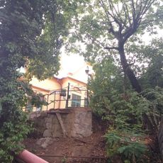 Vila so záhradou, záhrada