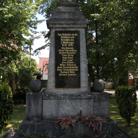 War memorial Döbritschen