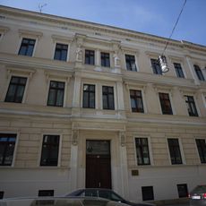 Wohn- und Geschäftshaus in geschlossener Bebauung Jakobstraße 37