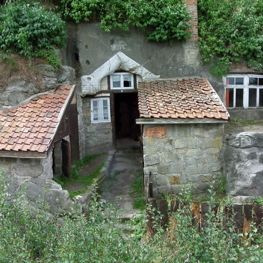 Höhlenwohnungen Langenstein