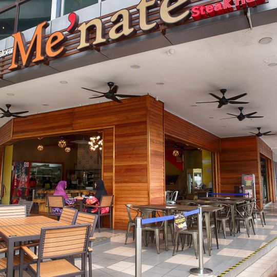 Me'nate Steak Hub