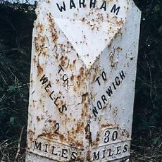 Milepost, 170yds S of Grove Farm