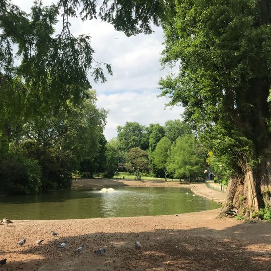 Square Clémentine - Clementinasquare