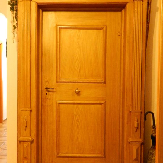 Renaissancetür geschnitzt