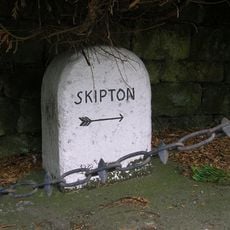 Guidestone, Meg Gate, Birstwith