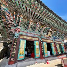 Hyangiram tempel