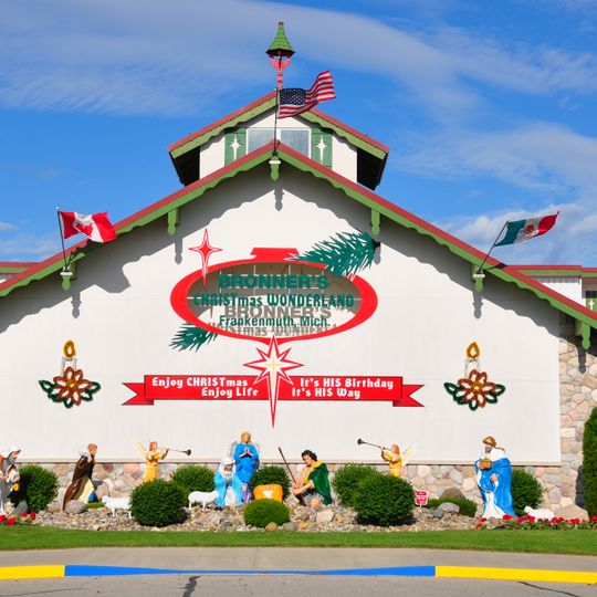 Bronner's Christmas Wonderland