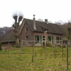 Mariëndaal: boerderij "Diependal", thans zorgboerderij en theeschenkerij 'Hoeve Klein Mariëndaal'