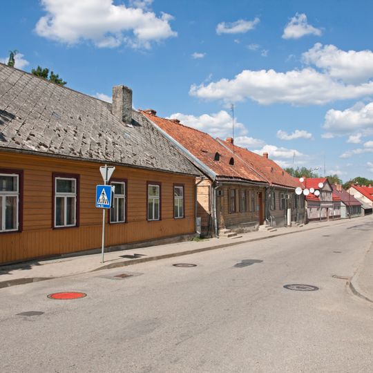 Durvju komplekts un virsgaisma