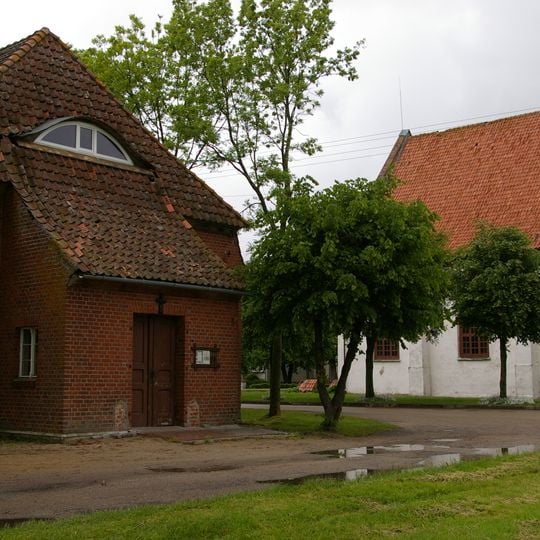 Dawny kościół luterański w Kintach