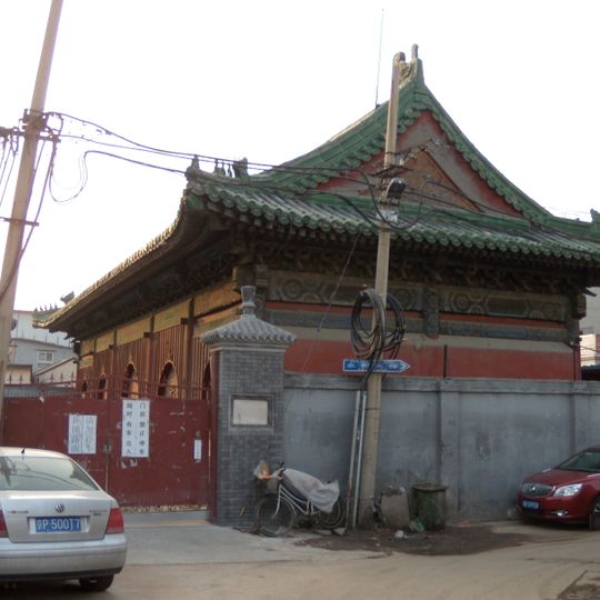 Dalongshanhuguo Monastery