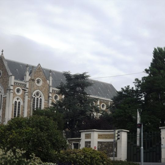 Cathédrale de la Vierge-Marie-et-l'Archange-Raphaël