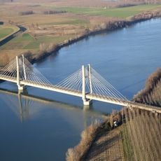 Ponte strallato di Piacenza