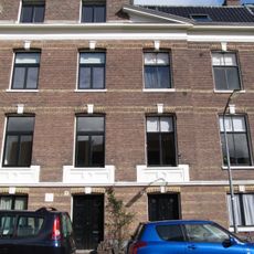 Huis met classicistische kenmerken