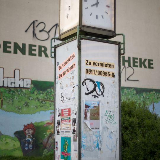 Falke-Uhr Limmerstraße