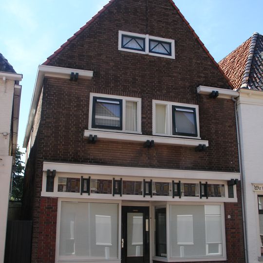 Vijverstraat 8, Franeker