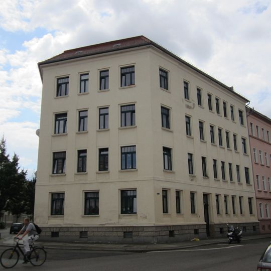 Mietshaus Rosa-Luxemburg-Straße 58