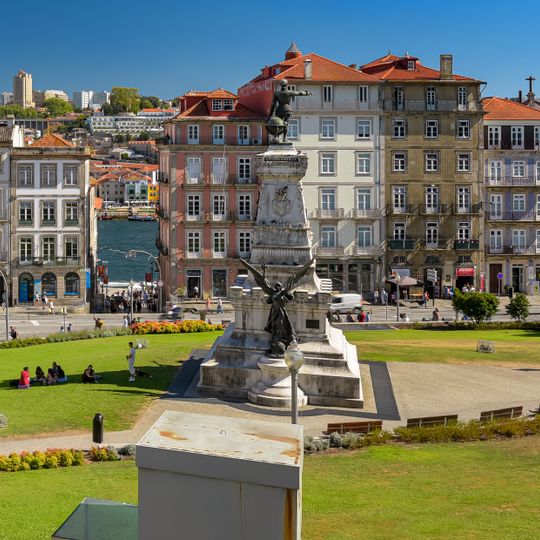 Praça do Infante D. Henrique