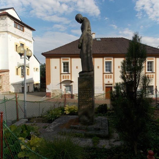 Pomník obětem světové války ve Štěkni