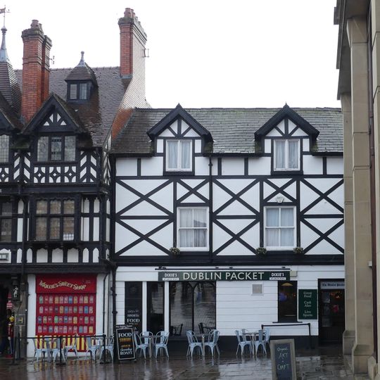 27, 29 and 31 Northgate Street, The Dublin Packet Public House