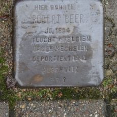 Stolperstein en memoria de Robert Beer