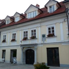 Petruška House