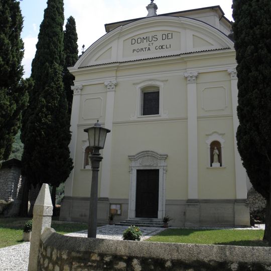 Chiesa dei Santi Benigno e Caro nuova