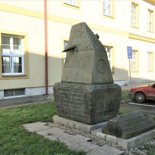 Pomník 21. střeleckého pluku v ulici Generála Eliáše v Čáslavi
