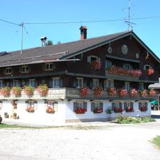 Urspringer Straße 1