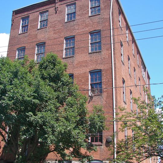 Nissly-Stauffer Tobacco Warehouses