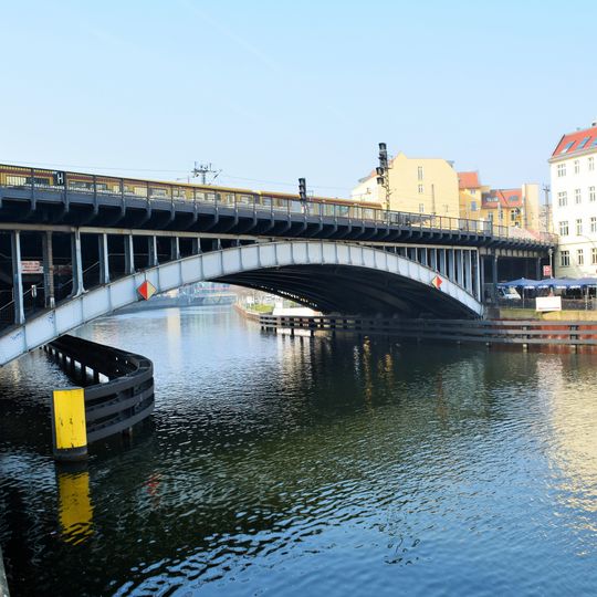 Spreebrücke Bahnhof Friedrichstraße