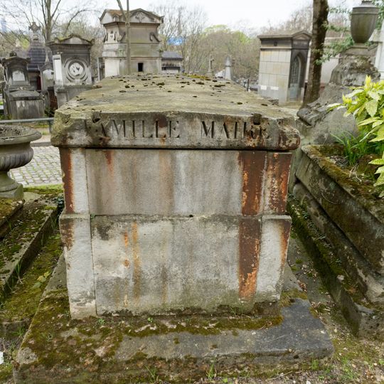 Grave of Maire