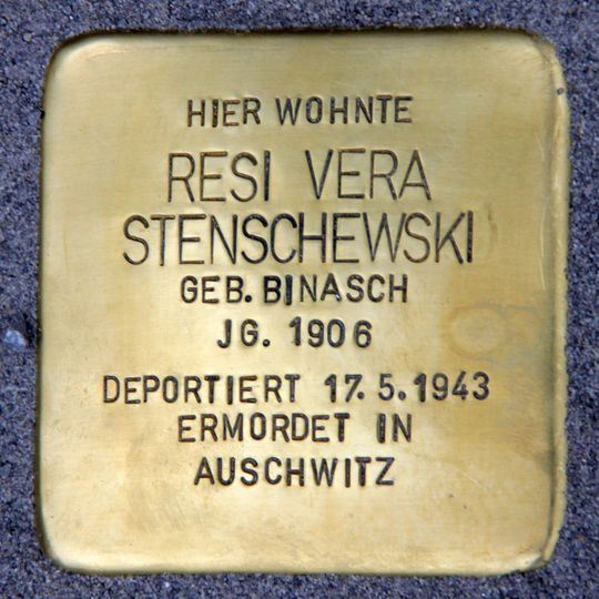 Stolperstein em memória de Resi Vera Stenschewski