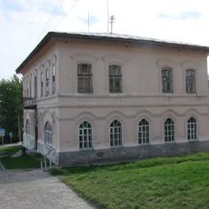 Здание, где в волостном правлении размещался забастовочный центр рабочих Нязепетровского завода (Нязепетровск)