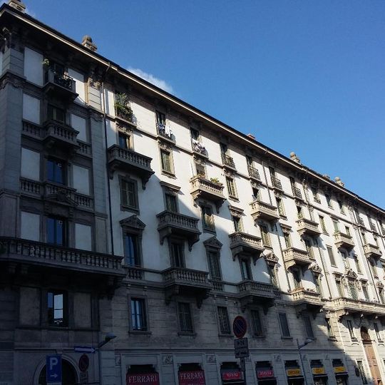 Palazzo di piazzale Dateo 5