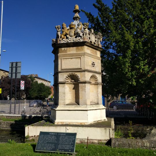 Hobson's Conduit monument