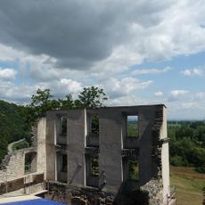 Benediktínsky, jezuitský klášt. , konvent