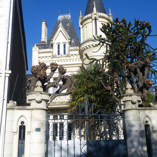 Hôtel, 20 rue Thiers