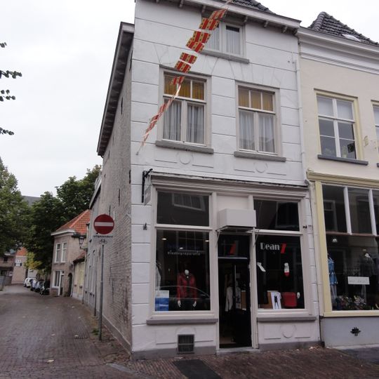 Klinkerstraat 11, Grave