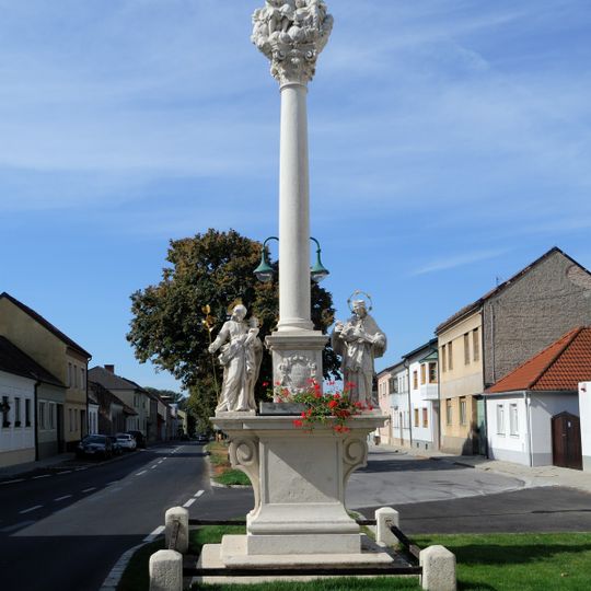 Dreifaltigkeitssäule