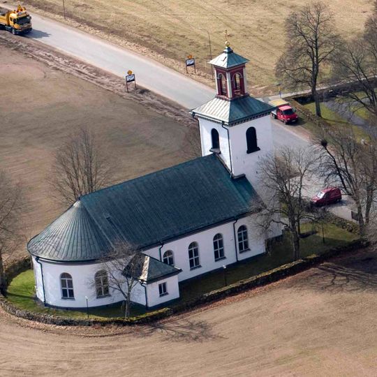 Tånnö Church