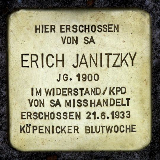 Stolperstein em memória de Erich Janitzky