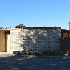 Higgins Doctors Office Building