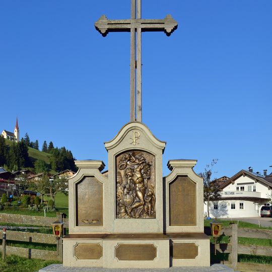 Kriegerdenkmal Strassen
